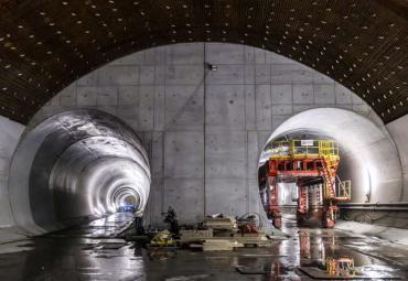 Būvniecības pasaules septiņi attēli martā