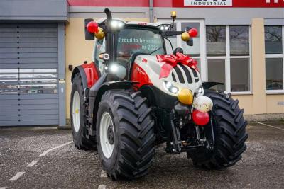 2022. gadā saražo 10 000 traktoru