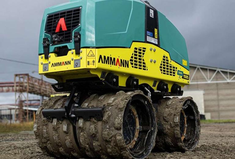 Ammann kompaktais veltnis