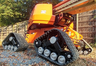 JLG iepazīstina ar Quad Tracks