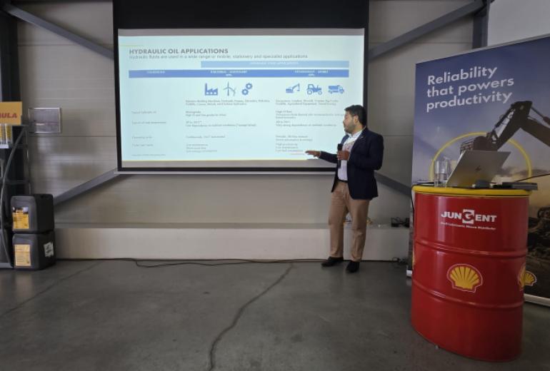 Shell smērvielas profesionāļiem 