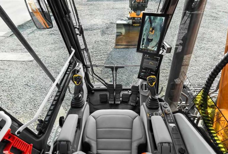 Develon un Engcon sadarbojas jaunu ekskavatoru izstrādē