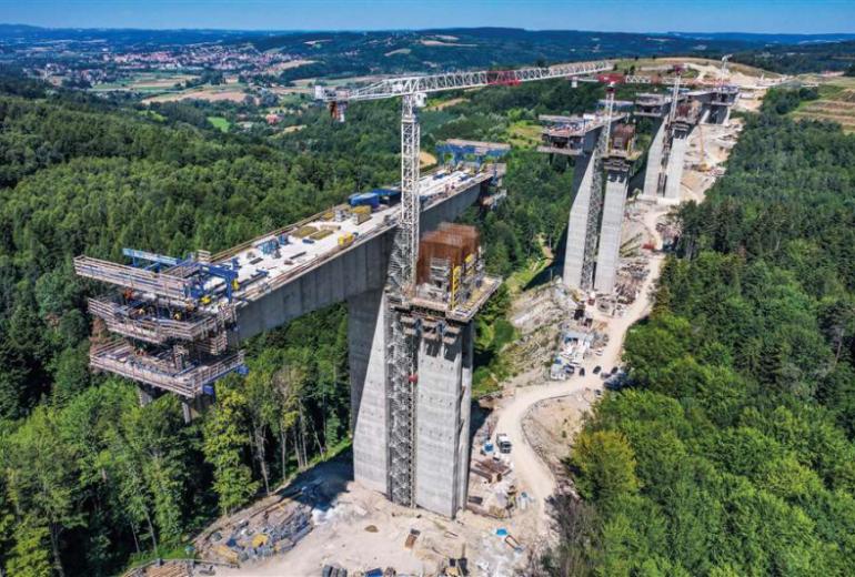 Polijas augstākā viadukta būvniecība